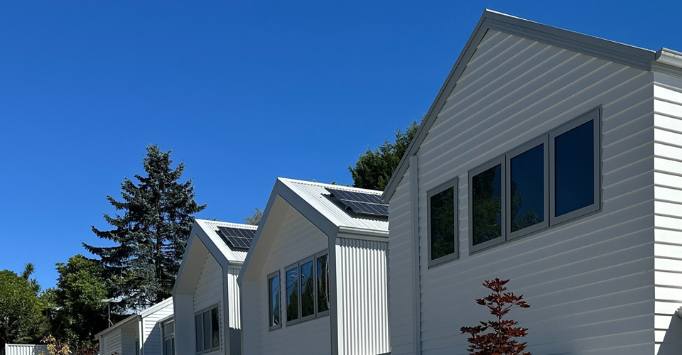 Bespoke custom windows with made-to-measure frames and double glazing